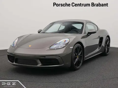 Used PORSCHE 718 Petrol 2024 Ad 