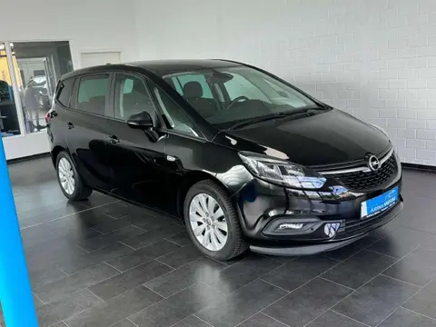 Used OPEL ZAFIRA Petrol 2017 Ad 