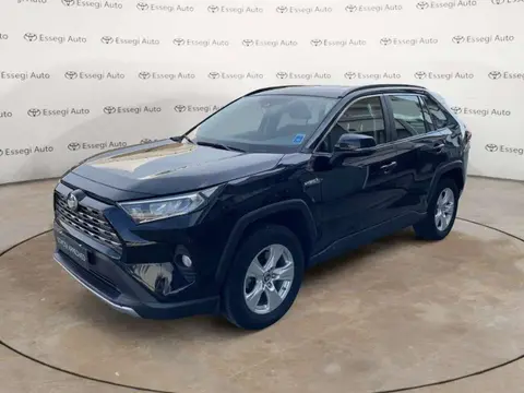 Used TOYOTA RAV4 Hybrid 2019 Ad 