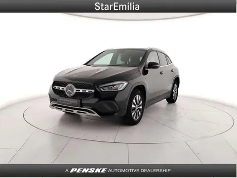 Used MERCEDES-BENZ CLASSE GLA Hybrid 2021 Ad 