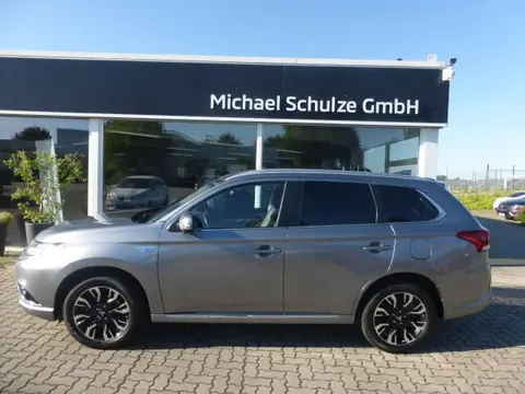 Annonce MITSUBISHI OUTLANDER Hybride 2017 d'occasion 