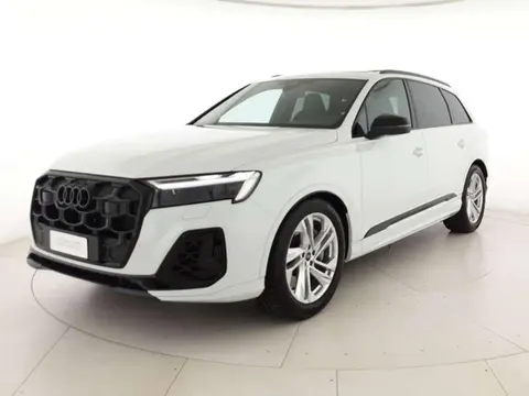 Used AUDI Q7 Hybrid 2024 Ad 