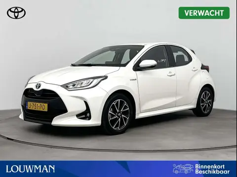 Used TOYOTA YARIS Hybrid 2020 Ad 