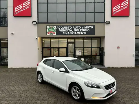 Annonce VOLVO V40 Diesel 2015 d'occasion 