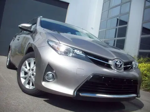 Used TOYOTA AURIS Petrol 2015 Ad 