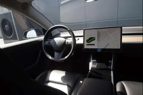 Used TESLA MODEL 3 Electric 2019 Ad 