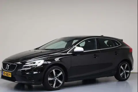 Annonce VOLVO V40 Essence 2017 d'occasion 