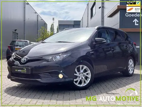 Annonce TOYOTA AURIS Hybride 2018 d'occasion 