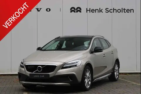 Annonce VOLVO V40 Essence 2017 d'occasion 