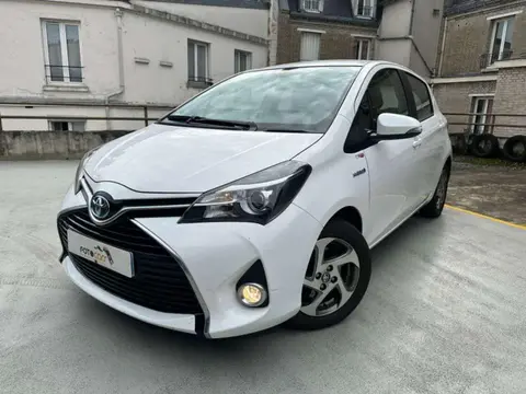 Used TOYOTA YARIS Hybrid 2014 Ad 