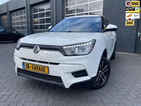 Used SSANGYONG TIVOLI Petrol 2016 Ad 