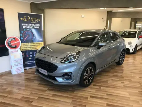 Used FORD PUMA Hybrid 2021 Ad 