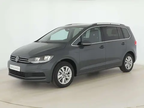 Used VOLKSWAGEN TOURAN Petrol 2022 Ad Belgium