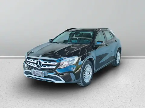 Used MERCEDES-BENZ CLASSE GLA Petrol 2019 Ad 