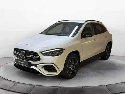 Used MERCEDES-BENZ CLASSE GLA Hybrid 2023 Ad 