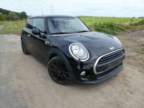 Used MINI ONE Petrol 2015 Ad 