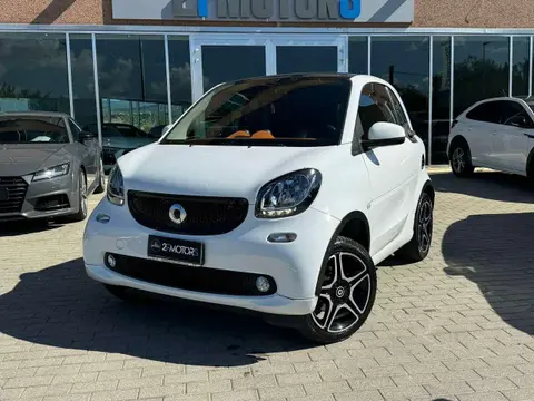 Annonce SMART FORTWO Essence 2017 d'occasion 