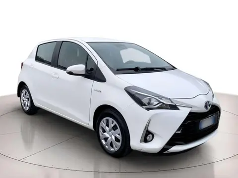 Used TOYOTA YARIS Hybrid 2018 Ad 