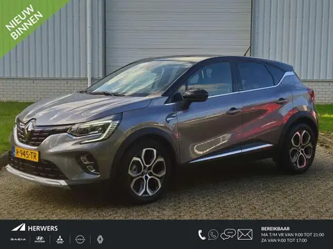 Used RENAULT CAPTUR Hybrid 2021 Ad 