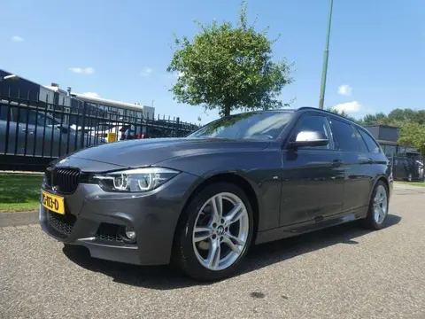 Used BMW SERIE 3 Petrol 2019 Ad 