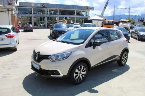 Used RENAULT CAPTUR Diesel 2018 Ad 