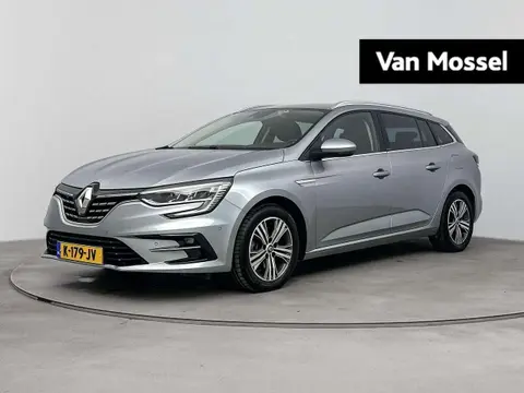 Used RENAULT MEGANE Hybrid 2021 Ad 