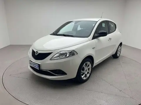 Annonce LANCIA YPSILON Essence 2016 d'occasion 