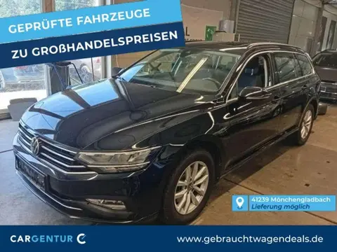 Used VOLKSWAGEN PASSAT Diesel 2022 Ad 