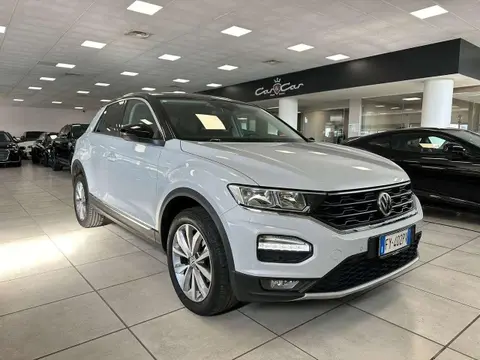 Annonce VOLKSWAGEN T-ROC Essence 2019 d'occasion 