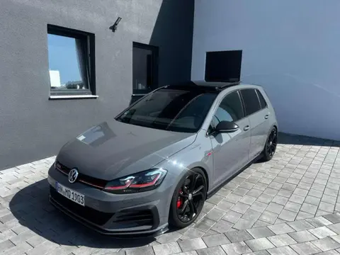 Annonce VOLKSWAGEN GOLF Essence 2019 d'occasion 