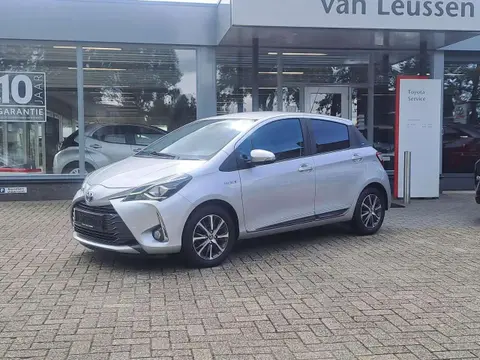 Used TOYOTA YARIS Hybrid 2020 Ad 