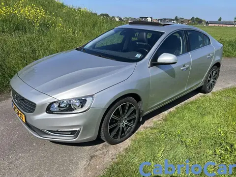 Annonce VOLVO S60 Essence 2014 d'occasion 