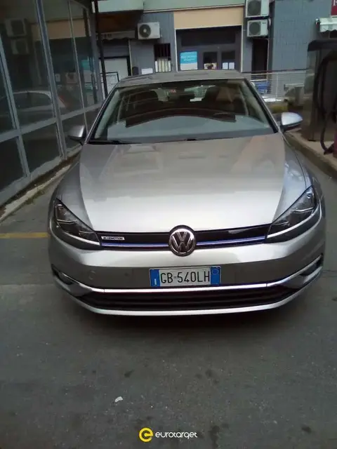 Used VOLKSWAGEN GOLF  2020 Ad 