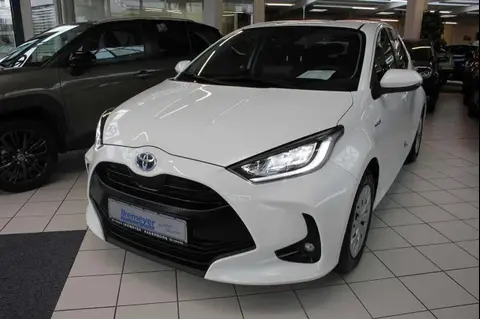 Used TOYOTA YARIS Hybrid 2021 Ad Germany