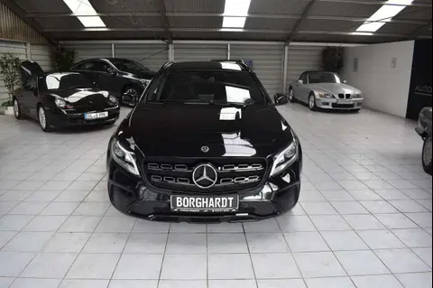 Used MERCEDES-BENZ CLASSE GLA Petrol 2017 Ad 