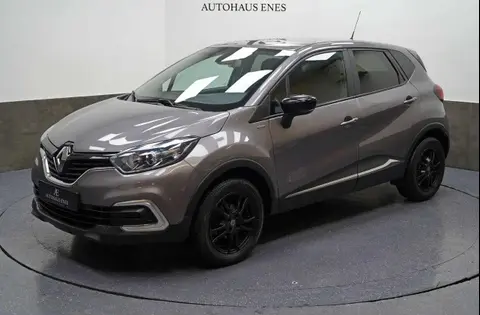 Used RENAULT CAPTUR Petrol 2019 Ad 