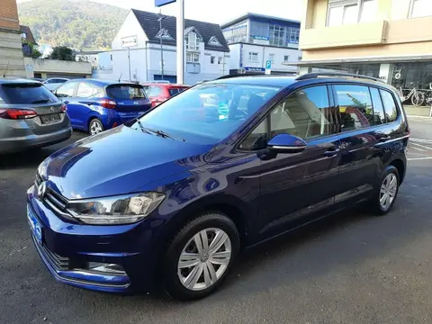 Used VOLKSWAGEN TOURAN Diesel 2017 Ad 