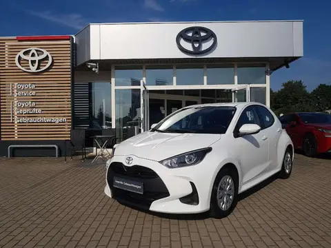 Annonce TOYOTA YARIS Essence 2021 d'occasion Allemagne