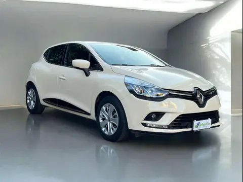 Annonce RENAULT CLIO Essence 2017 d'occasion 