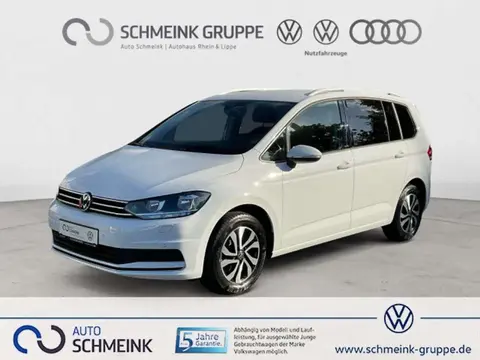 Used VOLKSWAGEN TOURAN Petrol 2022 Ad 