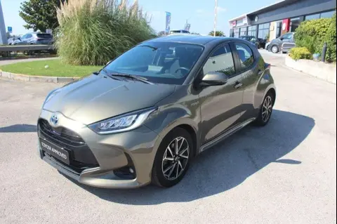 Used TOYOTA YARIS Hybrid 2020 Ad 