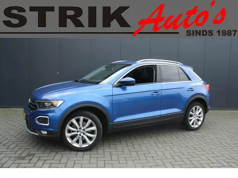 Annonce VOLKSWAGEN T-ROC Essence 2019 d'occasion 