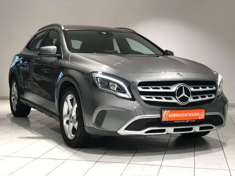 Annonce MERCEDES-BENZ CLASSE GLA Essence 2017 d'occasion Allemagne