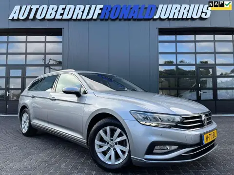 Annonce VOLKSWAGEN PASSAT Essence 2020 d'occasion 