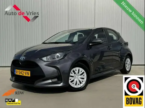 Used TOYOTA YARIS Hybrid 2022 Ad 