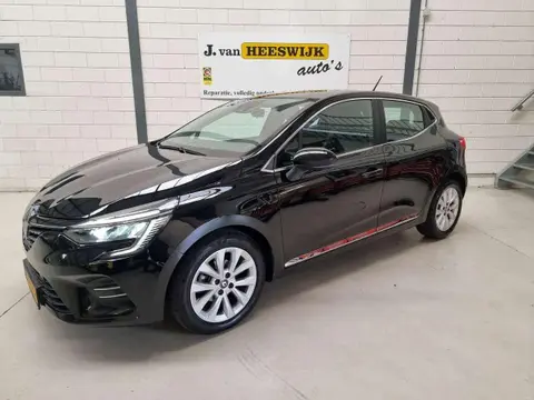 Used RENAULT CLIO Petrol 2021 Ad 