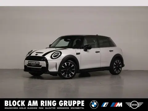 Used MINI COOPER Petrol 2024 Ad 