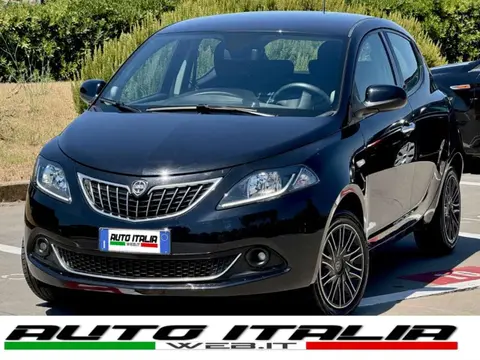 Used LANCIA YPSILON Hybrid 2022 Ad 