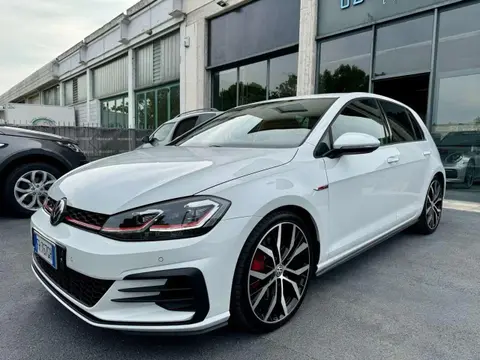 Used VOLKSWAGEN GOLF Petrol 2018 Ad 