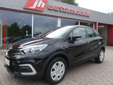 Used RENAULT CAPTUR Petrol 2019 Ad 